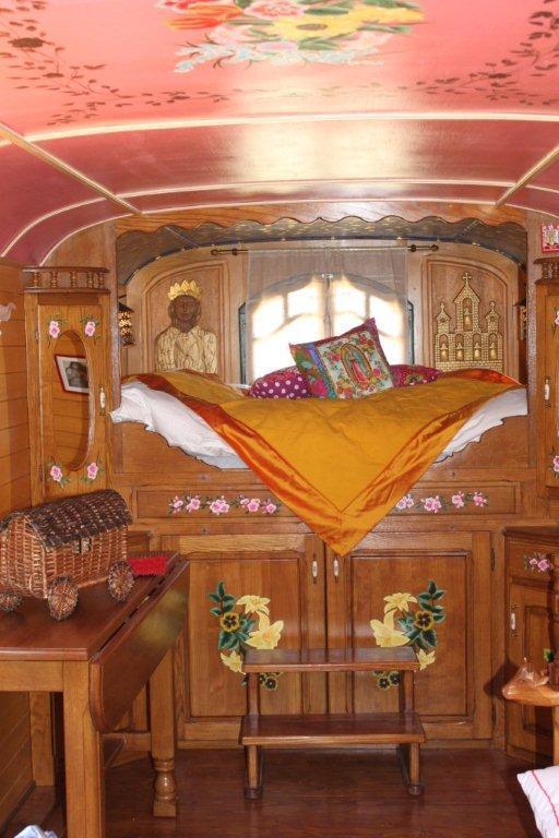 Bed and breakfast La roulotte Les Saintes Chambre photo