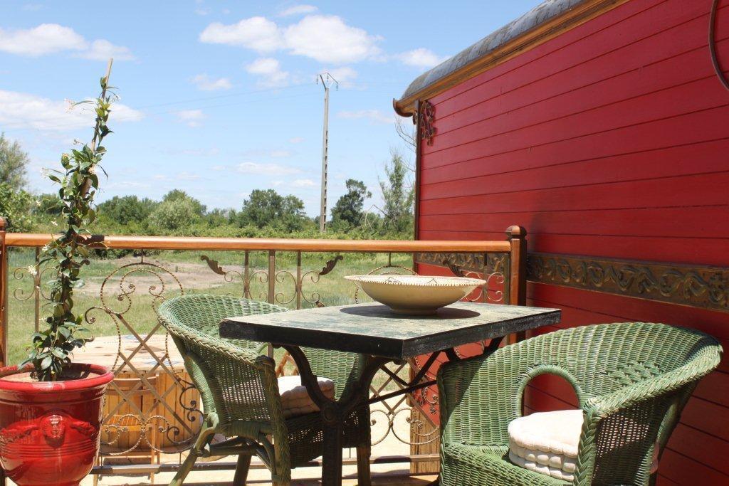 Bed and breakfast La roulotte Les Saintes Chambre photo